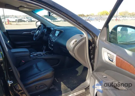 2013 Nissan Pathfinder S/Sv/Sl/Platinum z USA, uszkodzony, nr VIN 5N1AR2MM0DC656220